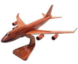 Wooden High Gloss Boeing 747 Model